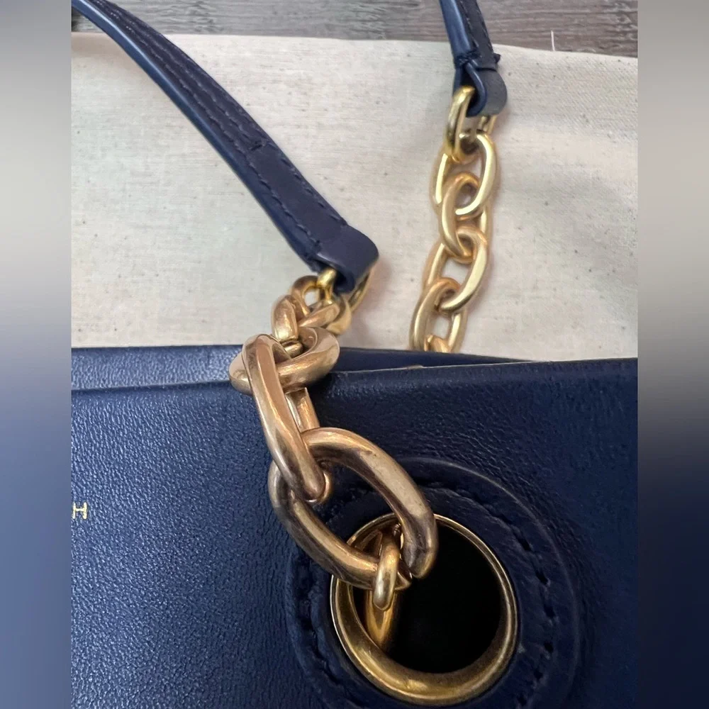 Tory Burch Fleming quilted handbag - Picture 12 of 14